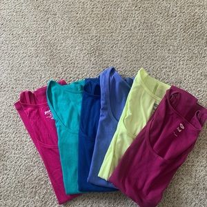 Set of 6 fitted ribbed tank tops